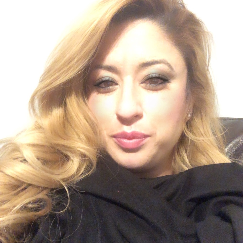 Meet your Posher, Monet